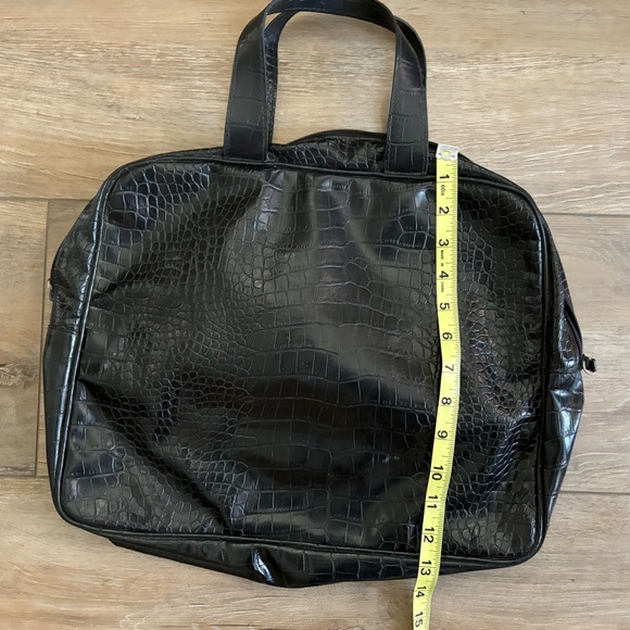 Saks Fifth Avenue Black Faux Leather Tote Bag Dual Handles Vintage - Picture 8 of 9